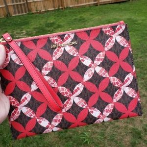 Michael Kors Jet Set Istanbul XL Clutch Wristlet